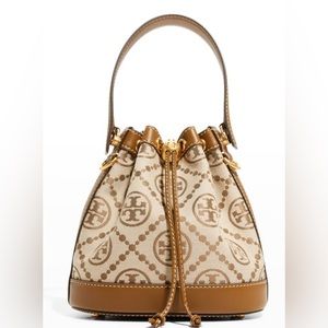 ❌SOLD❌Tory Burch T Monogram Jacquard Crossbody Bucket Bag